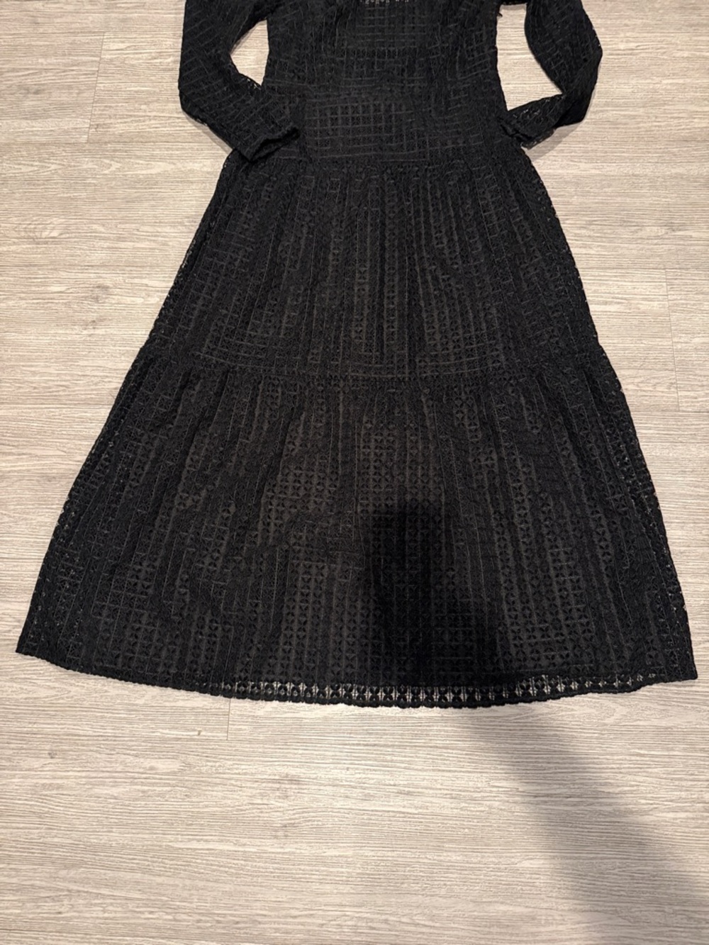 Black Long-Sleeve Crochet Midi Dress with Tie Necky - Picture 6 of 12